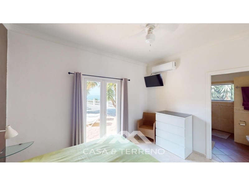 5 soveværelse Villa til salg i Algarrobo med swimmingpool - € 585.000 (Ref: 8545051)