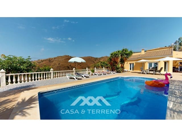 5 soveværelse Villa til salg i Algarrobo med swimmingpool - € 585.000 (Ref: 8545051)