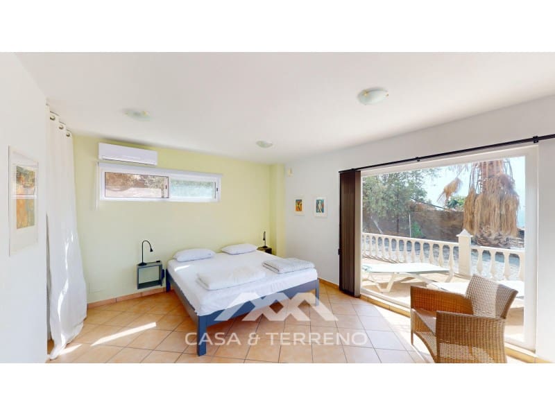 5 soveværelse Villa til salg i Algarrobo med swimmingpool - € 585.000 (Ref: 8545051)