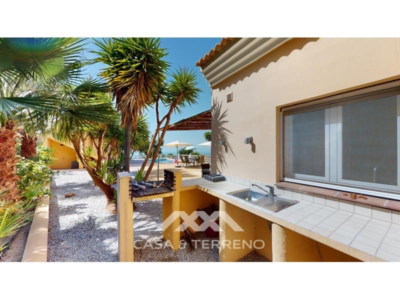 5 soveværelse Villa til salg i Algarrobo med swimmingpool - € 585.000 (Ref: 8545051)