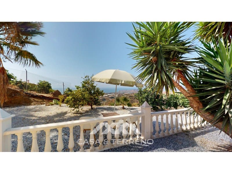 5 soveværelse Villa til salg i Algarrobo med swimmingpool - € 585.000 (Ref: 8545051)