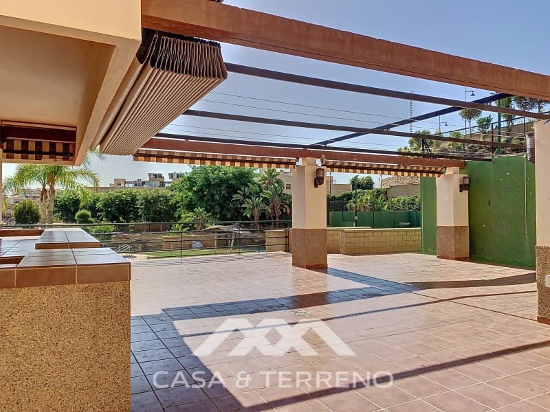 2 soveværelse Semi-Rækkehus til salg i Almayate - € 340.000 (Ref: 8549319)