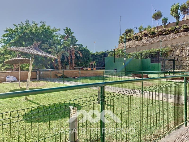 2 soveværelse Semi-Rækkehus til salg i Almayate - € 340.000 (Ref: 8549319)