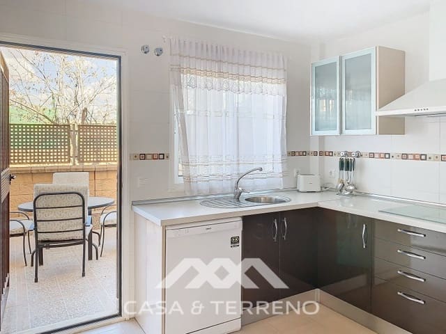 2 soveværelse Semi-Rækkehus til salg i Almayate, Vélez-Málaga - € 340.000 (Ref: 8549319)