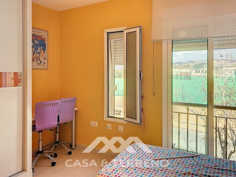 2 soveværelse Semi-Rækkehus til salg i Almayate - € 340.000 (Ref: 8549319)