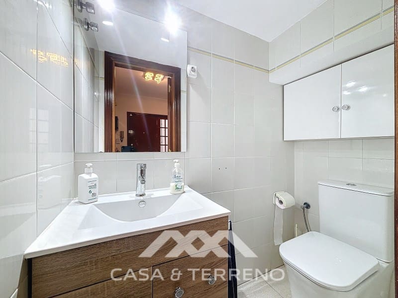 3 slaapkamer Halfvrijstaande villa te koop in Rincon de la Victoria met zwembad garage - € 563.000 (Ref: 8589315)