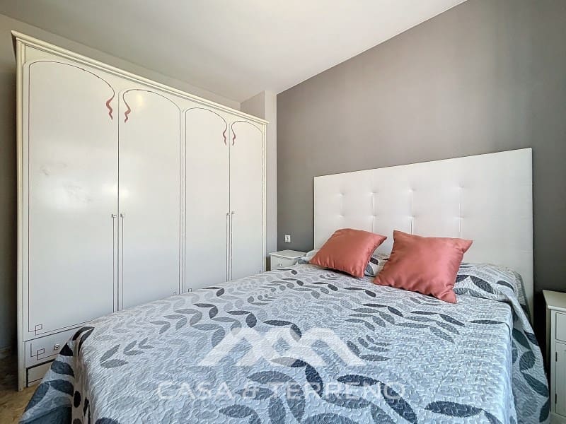 3 slaapkamer Halfvrijstaande villa te koop in Rincon de la Victoria met zwembad garage - € 563.000 (Ref: 8589315)