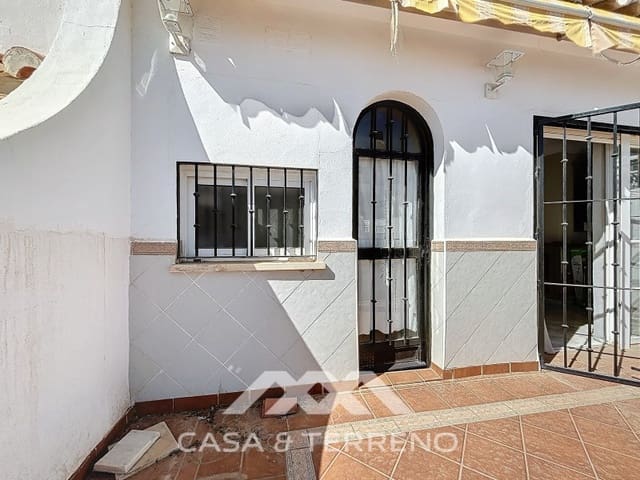 3 soveværelse Semi-Rækkehus til salg i Torre de Benagalbon, Rincón de la Victoria med swimmingpool garage - € 563.000 (Ref: 8589315)