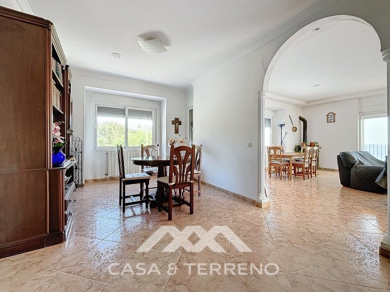 4 slaapkamer Villa te koop in Periana met zwembad garage - € 742.000 (Ref: 8589316)