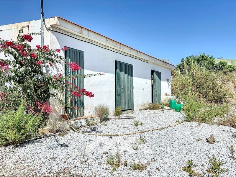 Finca/Landehus til salg i Velez-Malaga - € 425.000 (Ref: 8589317)