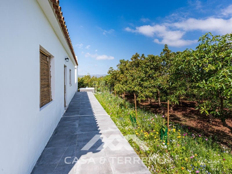 3 quarto Quinta/Casa Rural para venda em Velez-Malaga com garagem - 1 225 000 € (Ref: 8589319)