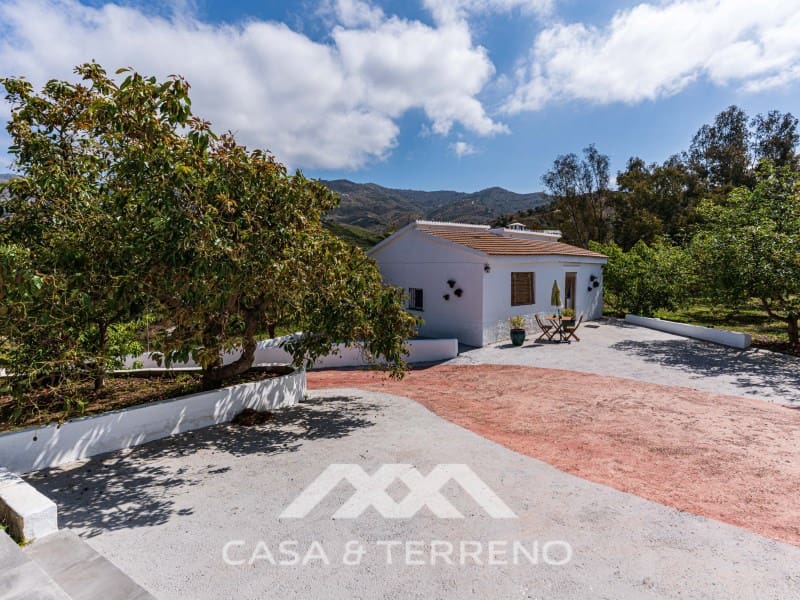 3 quarto Quinta/Casa Rural para venda em Velez-Malaga com garagem - 1 225 000 € (Ref: 8589319)