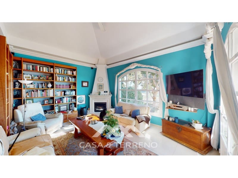 8 soveværelse Guesthouse/B & B til salg i Torrox-Costa med swimmingpool - € 1.200.000 (Ref: 8591728)