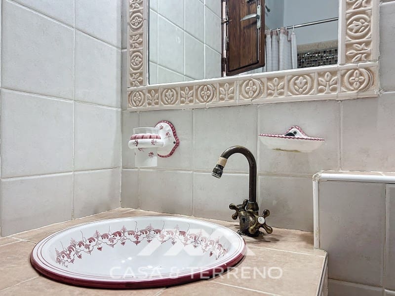 3 soveværelse Villa til salg i Sedella med swimmingpool - € 223.000 (Ref: 8591729)