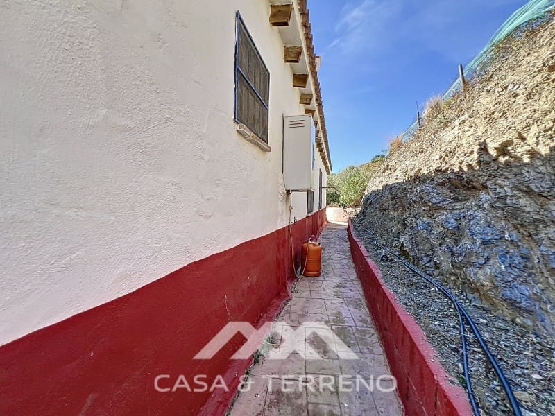 3 soveværelse Villa til salg i Sedella med swimmingpool - € 223.000 (Ref: 8591729)