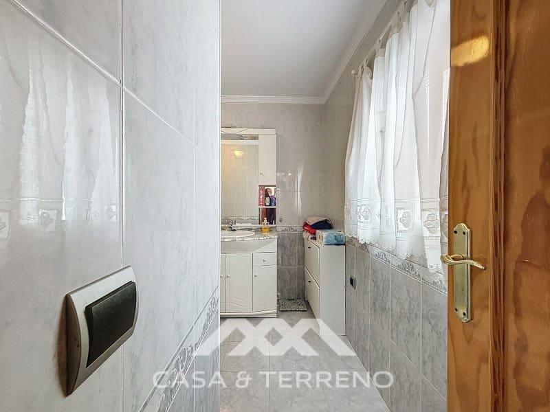 3 bedroom Townhouse for sale in Competa - € 186,000 (Ref: 8615495)