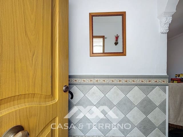 3 bedroom Townhouse for sale in Cómpeta - € 186,000 (Ref: 8615495)