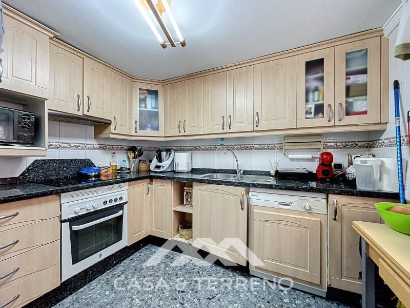 3 bedroom Townhouse for sale in Competa - € 186,000 (Ref: 8615495)