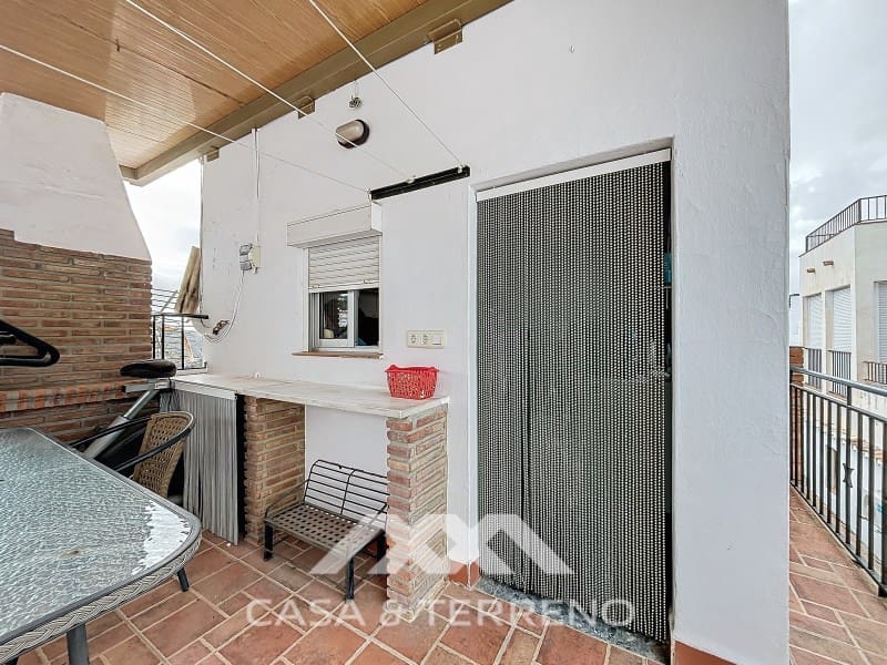 3 bedroom Townhouse for sale in Competa - € 186,000 (Ref: 8615495)
