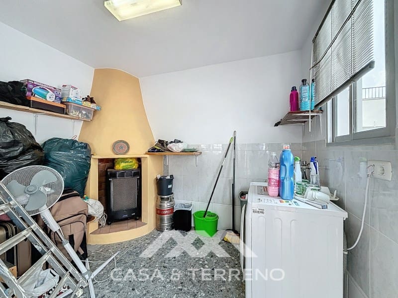 3 bedroom Townhouse for sale in Competa - € 186,000 (Ref: 8615495)