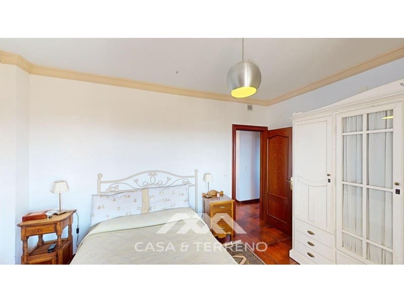 5 soveværelse Villa til salg i Sedella med garage - € 425.000 (Ref: 8615496)