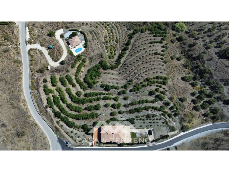 5 soveværelse Villa til salg i Sedella med garage - € 425.000 (Ref: 8615496)