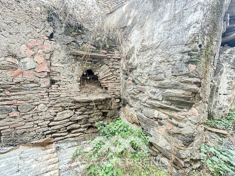 3 soverom Hus til salgs i Sayalonga - € 133 000 (Ref: 8634683)