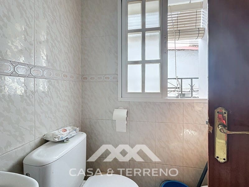 3 soverom Hus til salgs i Sayalonga - € 133 000 (Ref: 8634683)