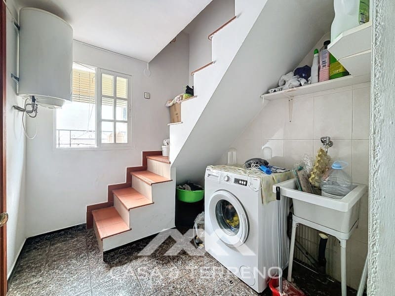 3 soverom Hus til salgs i Sayalonga - € 133 000 (Ref: 8634683)