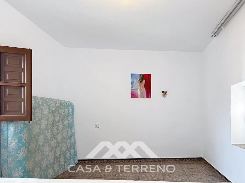3 sypialnia Dom na sprzedaż w Sayalonga - 133 000 € (Ref: 8634683)