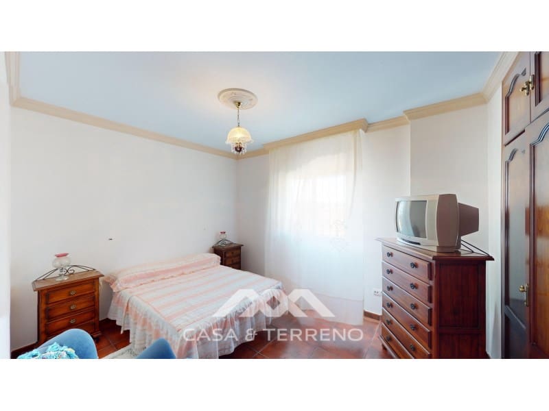 5 soveværelse Guesthouse/B & B til salg i Sedella med garage - € 425.000 (Ref: 8637104)