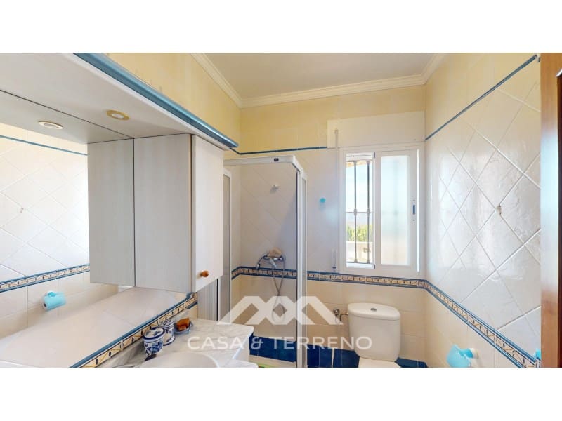 5 soveværelse Guesthouse/B & B til salg i Sedella med garage - € 425.000 (Ref: 8637104)