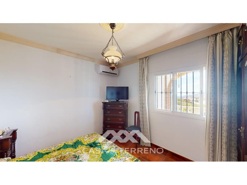 5 soveværelse Guesthouse/B & B til salg i Sedella med garage - € 425.000 (Ref: 8637104)