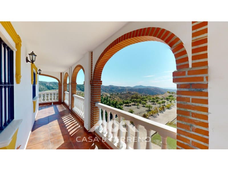 5 soveværelse Guesthouse/B & B til salg i Sedella med garage - € 425.000 (Ref: 8637104)