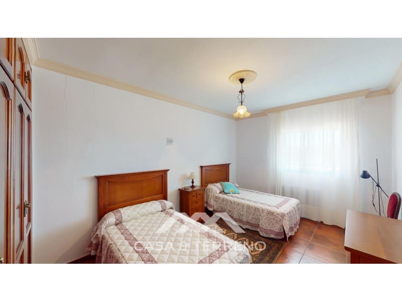 5 soveværelse Guesthouse/B & B til salg i Sedella med garage - € 425.000 (Ref: 8637104)