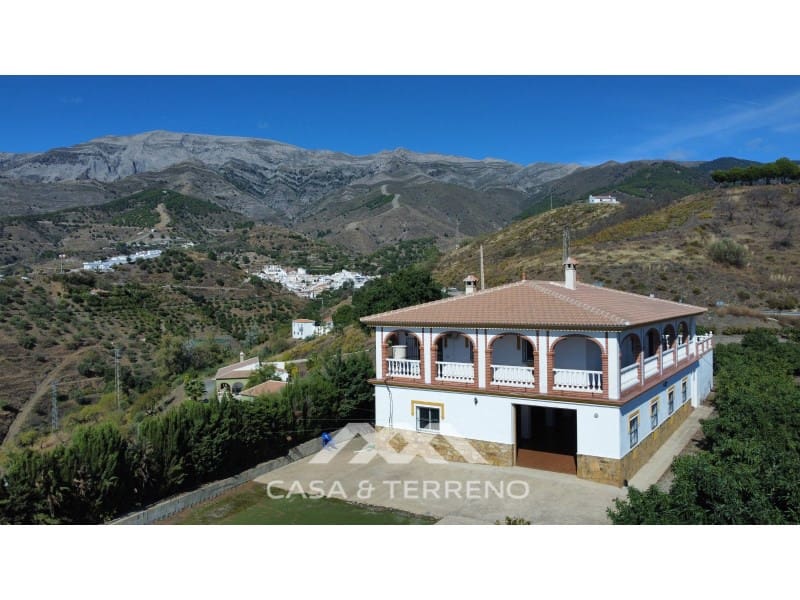 5 soveværelse Guesthouse/B & B til salg i Sedella med garage - € 425.000 (Ref: 8637104)