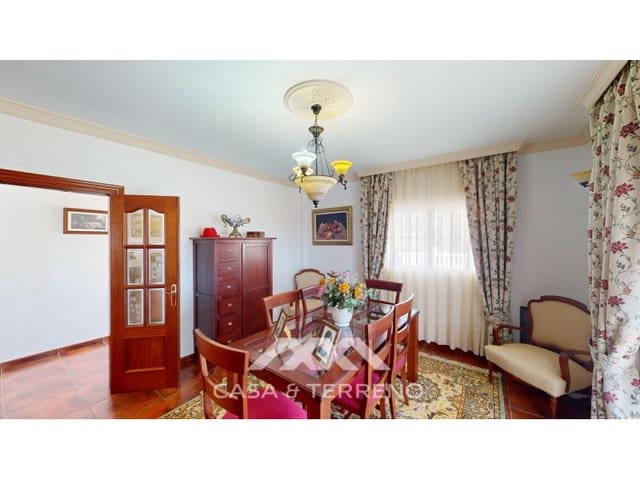 5 slaapkamer Gastenverblijf/B&B te koop in Sedella met garage - € 425.000 (Ref: 8637104)