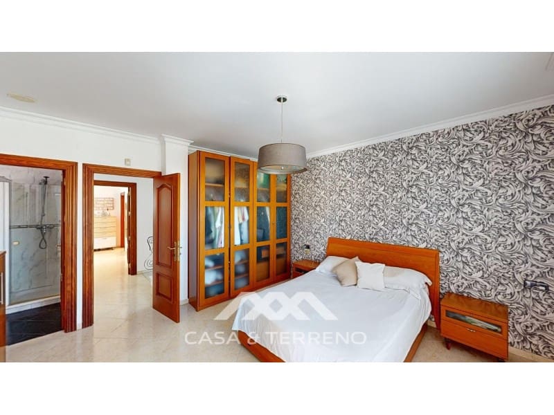 3 soverom Villa til salgs i Torre del Mar med svømmebasseng - € 850 000 (Ref: 8637105)