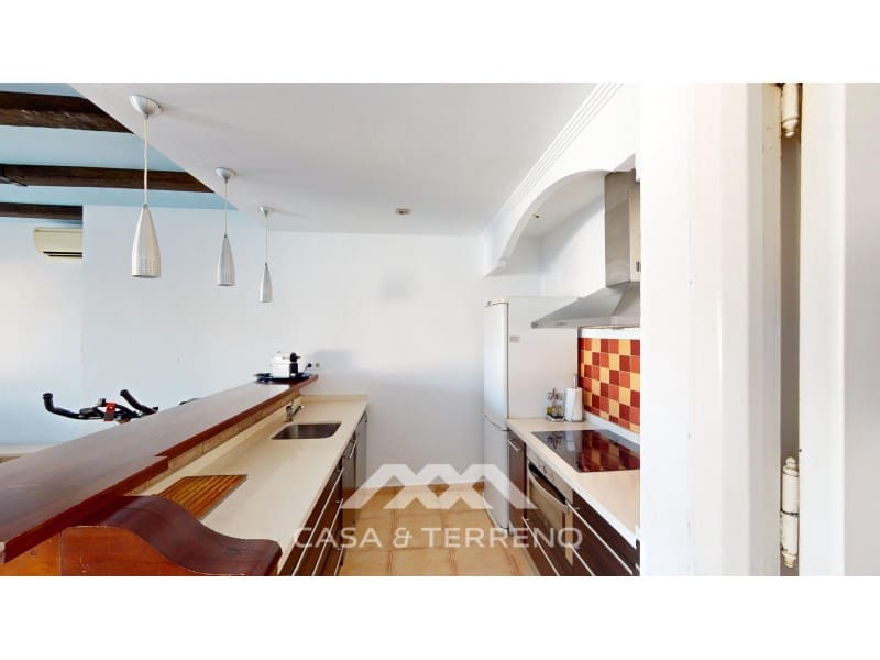 3 soverom Villa til salgs i Torre del Mar med svømmebasseng - € 850 000 (Ref: 8637105)