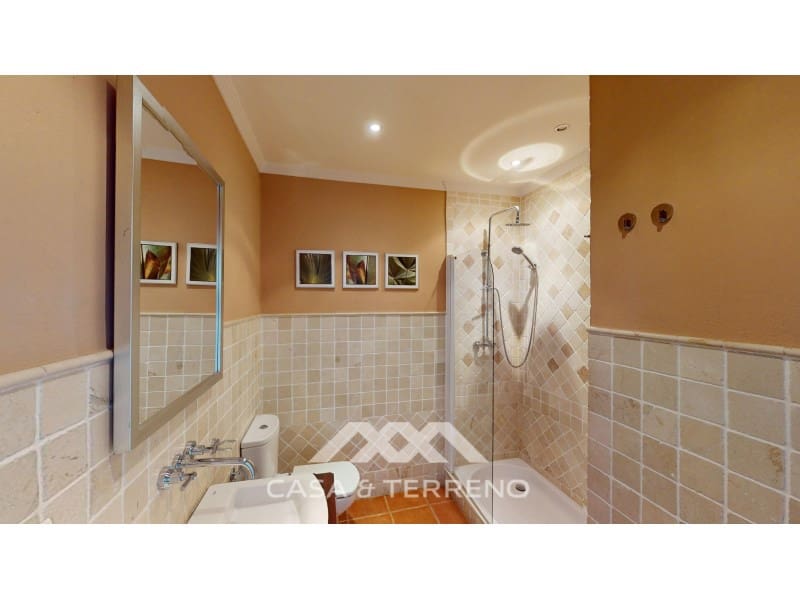 3 soverom Villa til salgs i Torre del Mar med svømmebasseng - € 850 000 (Ref: 8637105)