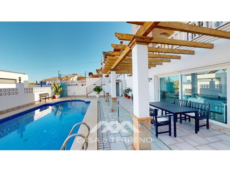 3 soverom Villa til salgs i Torre del Mar med svømmebasseng - € 850 000 (Ref: 8637105)