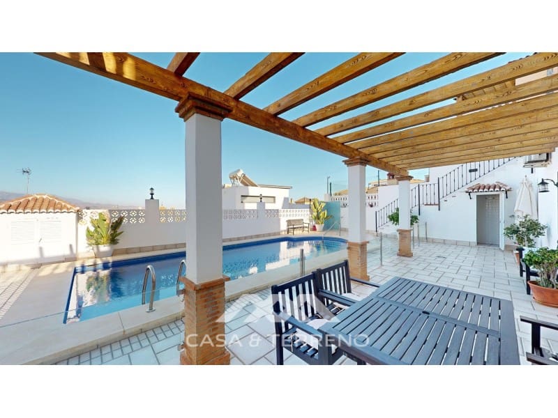 3 soverom Villa til salgs i Torre del Mar med svømmebasseng - € 850 000 (Ref: 8637105)