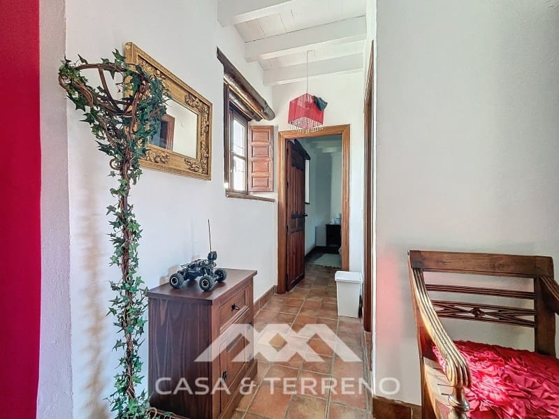 3 slaapkamer Villa te koop in Velez-Malaga met zwembad - € 695.000 (Ref: 8655035)