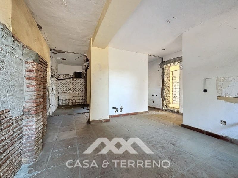 3 slaapkamer Villa te koop in Velez-Malaga met zwembad - € 695.000 (Ref: 8655035)