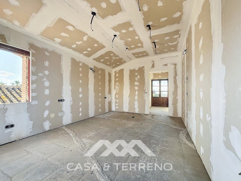 3 slaapkamer Villa te koop in Velez-Malaga met zwembad - € 695.000 (Ref: 8655035)