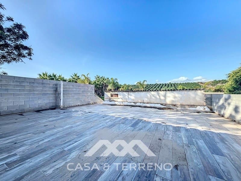 3 slaapkamer Villa te koop in Velez-Malaga met zwembad - € 695.000 (Ref: 8655035)