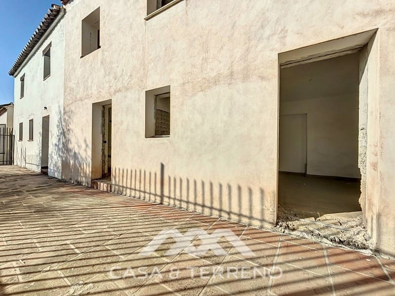 3 slaapkamer Villa te koop in Velez-Malaga met zwembad - € 695.000 (Ref: 8655035)