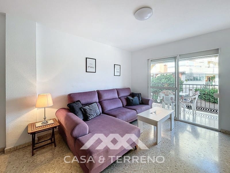 4 slaapkamer Appartement te koop in Torre del Mar met zwembad - € 357.000 (Ref: 8668542)