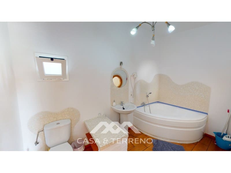 20 soveværelse Guesthouse/B & B til salg i Arenas med swimmingpool - € 1.500.000 (Ref: 8672176)