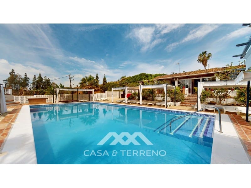 20 soveværelse Guesthouse/B & B til salg i Arenas med swimmingpool - € 1.500.000 (Ref: 8672176)